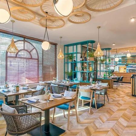 Hotel Occidental By Barceló