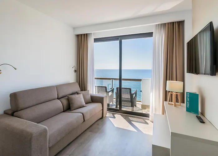 فندق Occidental 4*